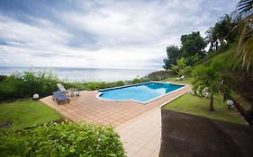 TAHITI Appartement 2 chambres Tres Belle vue mer RES TAHIRI 2