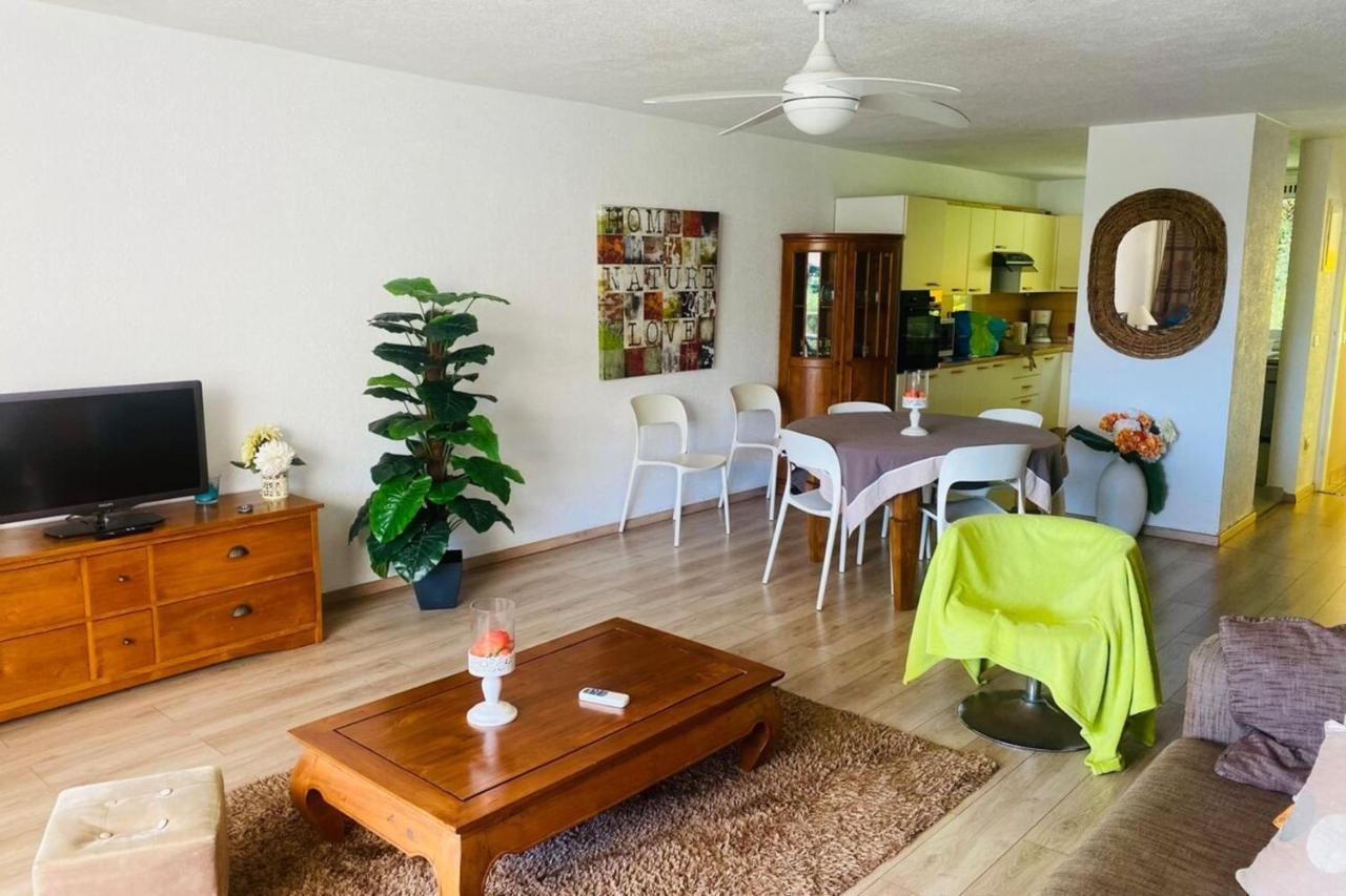 TAHITI Appartement 2 chambres Tres Belle vue mer RES TAHIRI 2 Punaauia  Extérieur photo