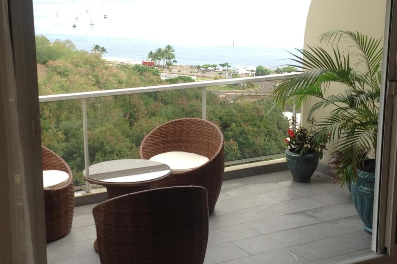 TAHITI Appartement 2 chambres Tres Belle vue mer RES TAHIRI 2 Punaauia  Extérieur photo