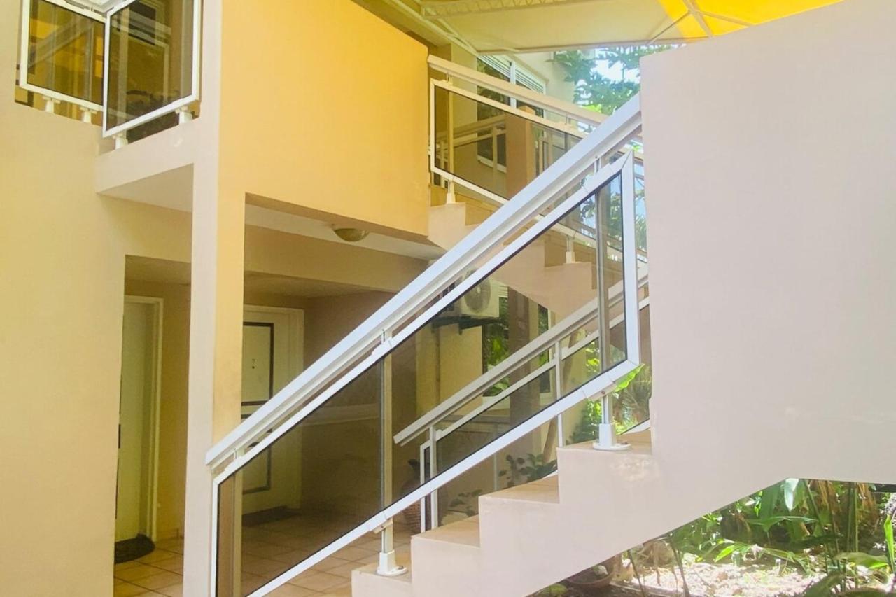 TAHITI Appartement 2 chambres Tres Belle vue mer RES TAHIRI 2 Punaauia  Extérieur photo